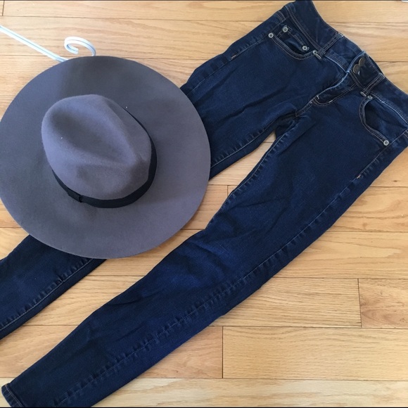 American Eagle Double Button Dark Denim Jean Size2 - image 1