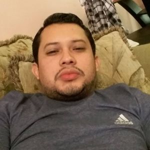 Meet your Posher, Luis alberto