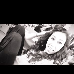 Meet your Posher, Jenny