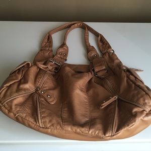 Bueno handbag