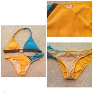 📍SOLD📍Radio Fiji Swimsuit