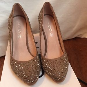 Aldo Beige Sparkle Pumps