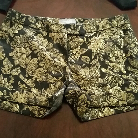 Jacket & shorts - Picture 2 of 2