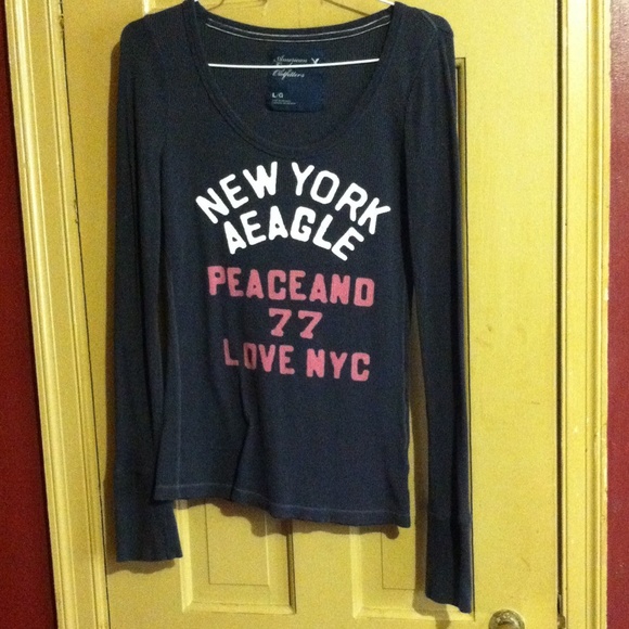 AMERICAN EAGLE LONG SLEEVE