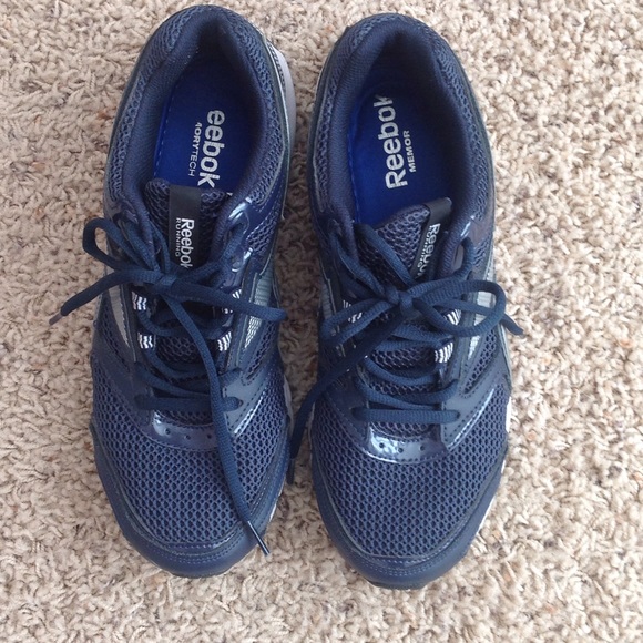 Men's shoes