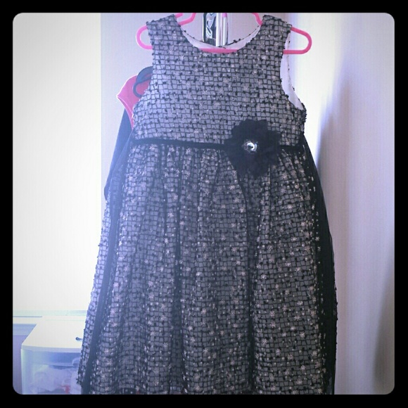 Little Girl's Dress