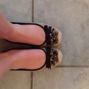 Vera Wang sz 8 flats