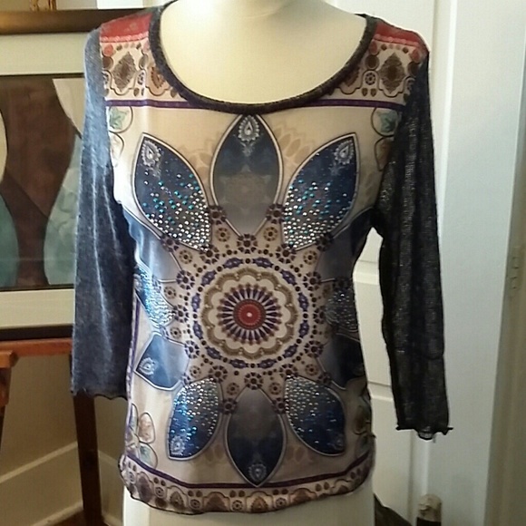 The cha-cha tunic embellished  w/ beading. - Picture 1 of 4