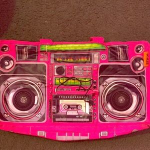 Bundle rsvp for @ily18 hold until Monday.