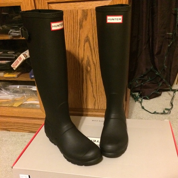 Black Matte Hunter Boots