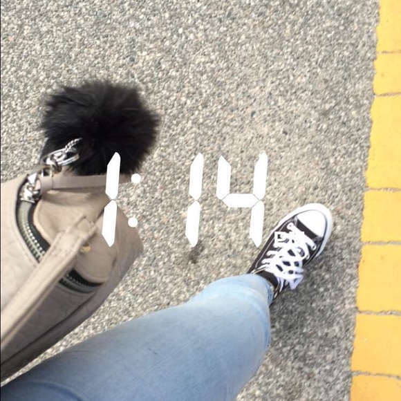 Meet your Posher, Jordyn - Picture 1 of 1