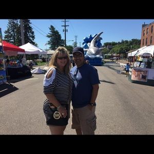 Meet your Posher, Debbie