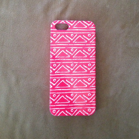 Pink and White Aztec iPhone 5/5s Case