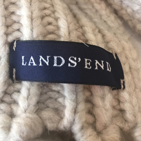 Lands end scarf - Picture 3 of 3