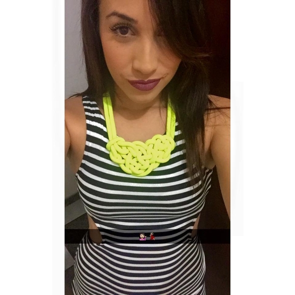 Meet your Posher, Yesenia - Picture 1 of 1