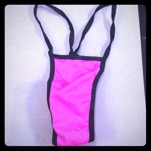 🎉 Y-Back Thong 🎉