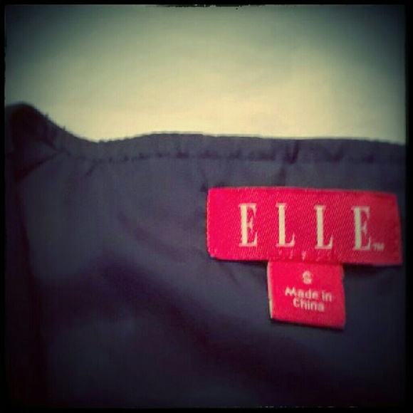 Elle vest, gently used. - Picture 2 of 3