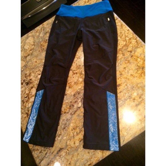 WARM Lulu lemon normal fit pants!