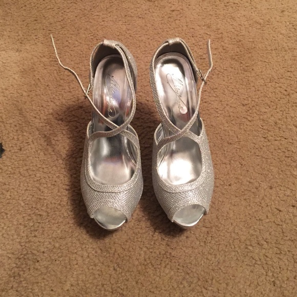 Michaelangelo Heels