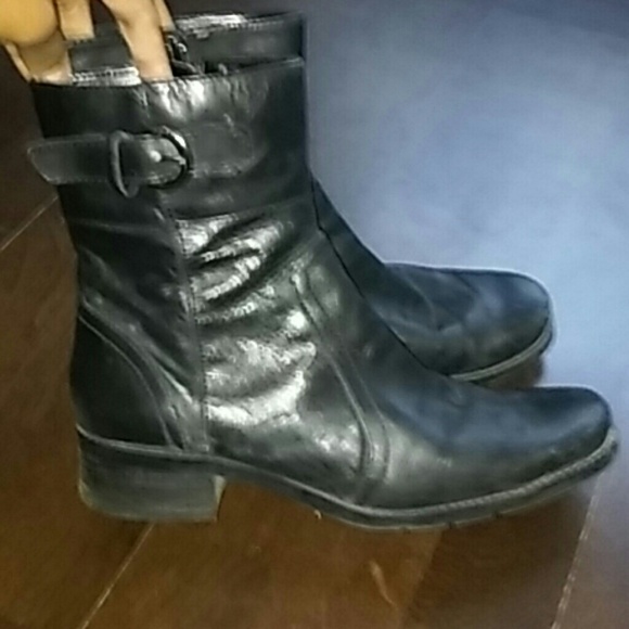 Bandolino leather boots
