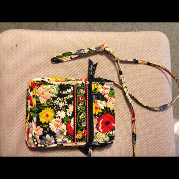 Vera Bradley cross body