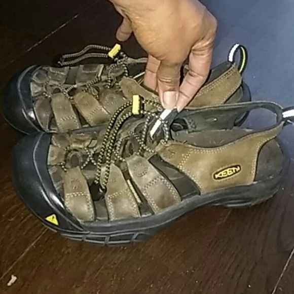 Keen mens waterproof leather mountain walking sand