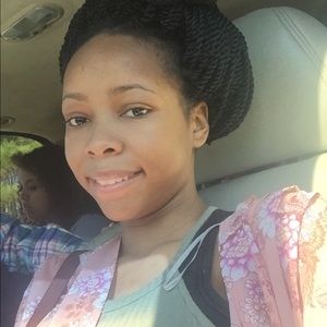 Meet your Posher, Destiny