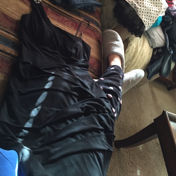 Dress - Picture 4 of 4