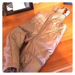 Kids gap snowsuit! Brand new!