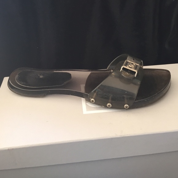 Chanel sandals size 7