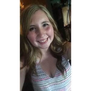 Meet your Posher, Kayla