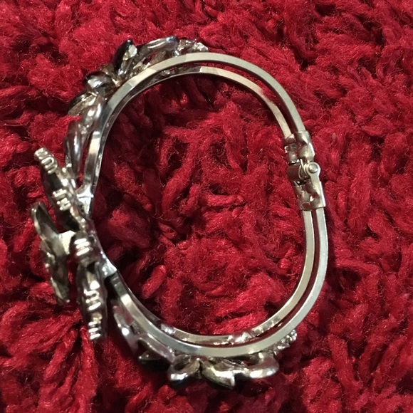 Bracelet - Picture 3 of 4