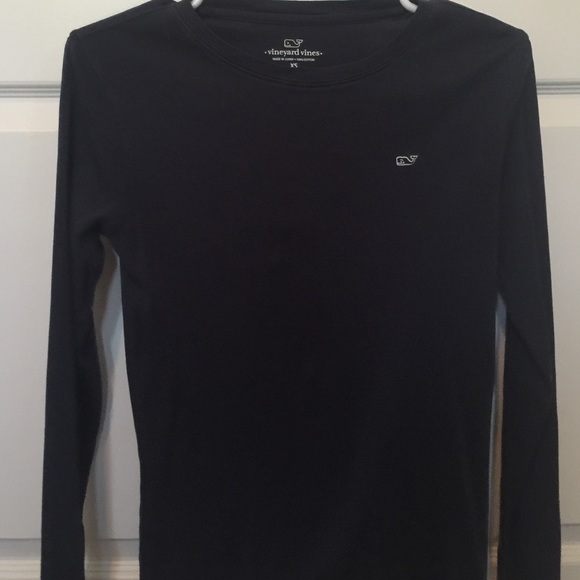 Long sleeve basic navy shirt