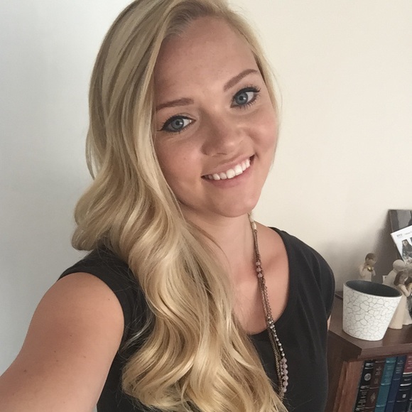 Meet your Posher, Melinda - Picture 1 of 1