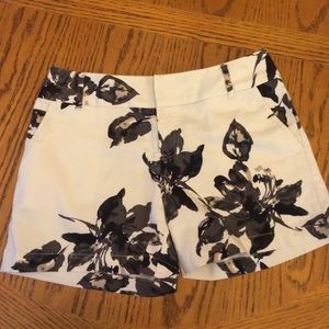 INC women's size 4 shorts