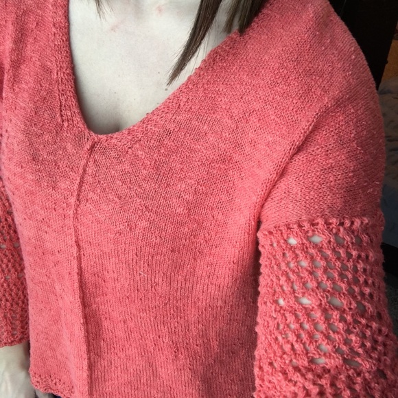 Reserved
🎀Coral Knit Button back Sweater - Picture 4 of 4