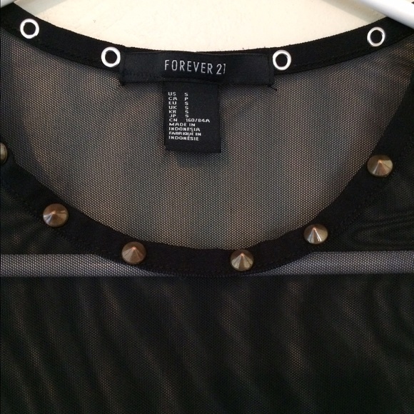 Black forever 21 body suit - Picture 2 of 2