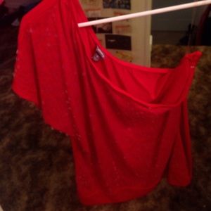 Red 1 sleeve xl shirt with clear sequence