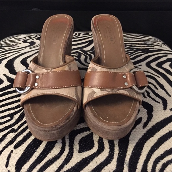 Coach wedges