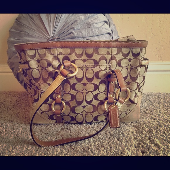 Coach monogram medium bag