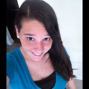 Meet your Posher, Christina
