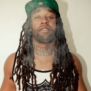 Meet your Posher, Marissa