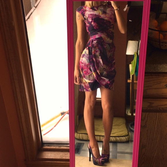 More pictures of Karen Millen Dress & Heels🌟 - Picture 1 of 4