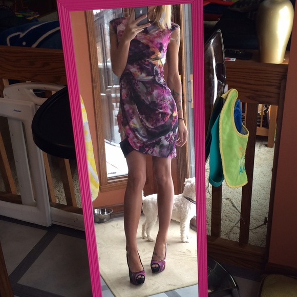 More pictures of Karen Millen Dress & Heels🌟 - Picture 4 of 4