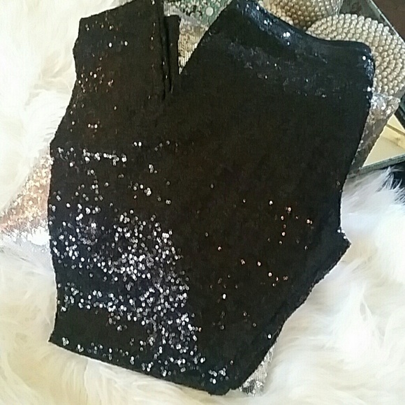 PINK VICTORIA SECRET SEQUIN PANTS