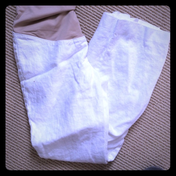 White linen lined maternity pants