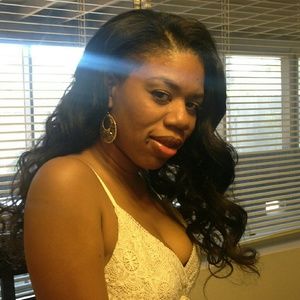 Meet your Posher, Hope