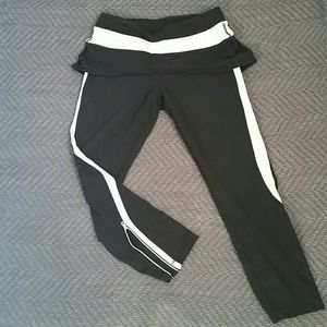 Lululemon run crops. Rare.