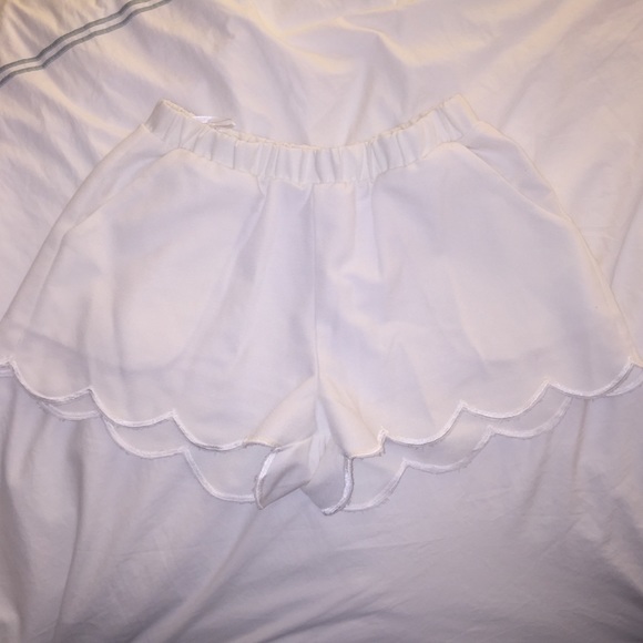 White chiffon scalloped shorts
