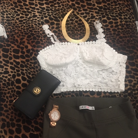 1 DAY SALE Lace Bustier with matching skirt - Picture 1 of 4